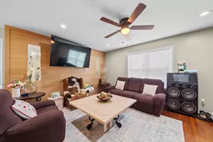 202 Sweed St, Brenham, TX 77833 - Photo 5