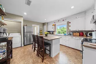 202 Sweed St, Brenham, TX 77833 - Photo 7