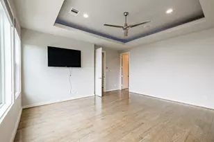711 W Clay St, Houston, TX 77019 - Photo 31