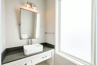 711 W Clay Street, Houston, TX 77019 - Photo 23