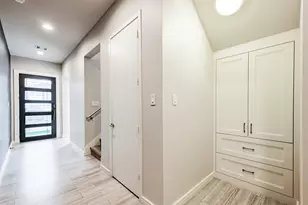 711 W Clay St, Houston, TX 77019 - Photo 7