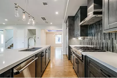 711 W Clay Street, Houston, TX 77019 - Photo 17