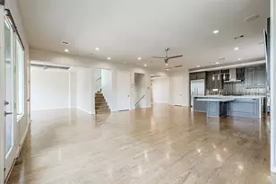 711 W Clay St, Houston, TX 77019 - Photo 13
