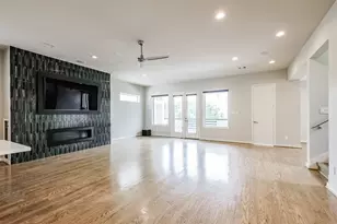 711 W Clay St, Houston, TX 77019 - Photo 13
