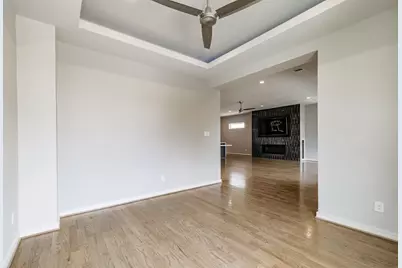 711 W Clay Street, Houston, TX 77019 - Photo 21