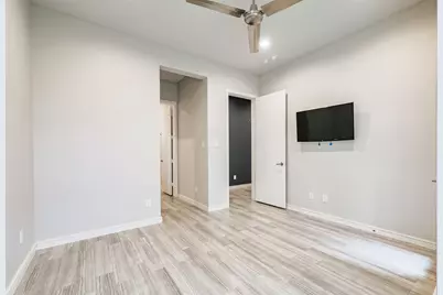 711 W Clay Street, Houston, TX 77019 - Photo 9