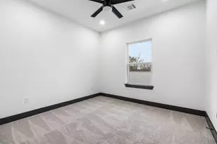 911 Panama Blvd, Houston, TX 77009 - Photo 21