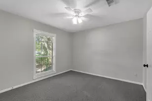 1316 Danielle Ln, Pearland, TX 77581 - Photo 17