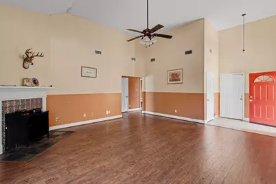 13415 Lake Breeze Lane, Willis, TX 77318 - Photo 5
