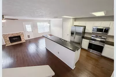 131 Anise Tree Place, The Woodlands, TX 77382 - Photo 5