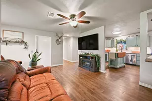 14657 County Rd 229, Bedias, TX 77831 - Photo 7