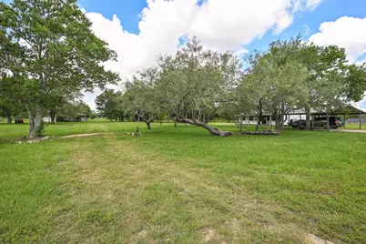 14657 County Road 229, Bedias, TX 77831 - Photo 31