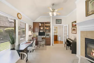 62 S Warbler Bend Circle, The Woodlands, TX 77382 - Photo 15