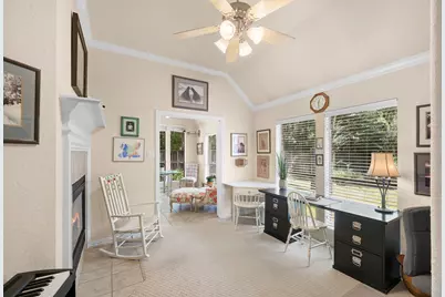 62 S Warbler Bend Circle, The Woodlands, TX 77382 - Photo 13