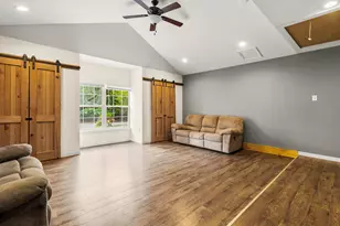 216 N Lake Dr, Livingston, TX 77351 - Photo 25
