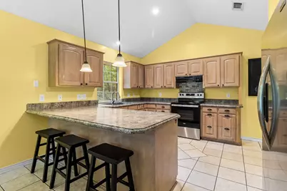 216 N Lake Drive, Livingston, TX 77351 - Photo 9