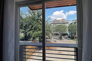 2310 McDuffie St, Houston, TX 77019 - Photo 17