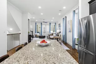 2411 Beall St, Houston, TX 77008 - Photo 19
