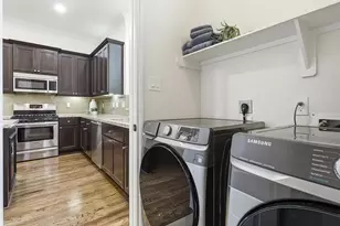 2411 Beall St, Houston, TX 77008 - Photo 21