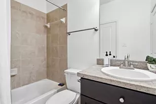 2411 Beall St, Houston, TX 77008 - Photo 41