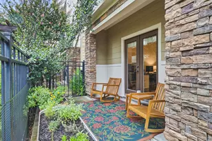 2411 Beall St, Houston, TX 77008 - Photo 45