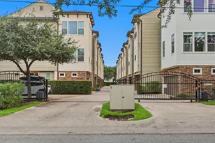2411 Beall St, Houston, TX 77008 - Photo 45