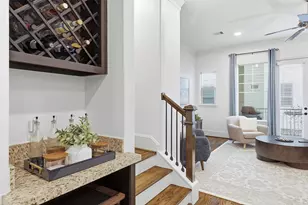2411 Beall St, Houston, TX 77008 - Photo 29
