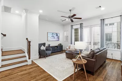 2411 Beall Street, Houston, TX 77008 - Photo 3
