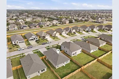 2327 Still Bend Lane, League City, TX 77573 - Photo 27