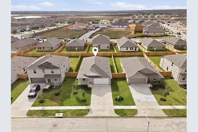 2327 Still Bend Lane, League City, TX 77573 - Photo 29