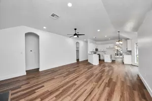 22918 Still Pond Dr, Tomball, TX 77375 - Photo 7