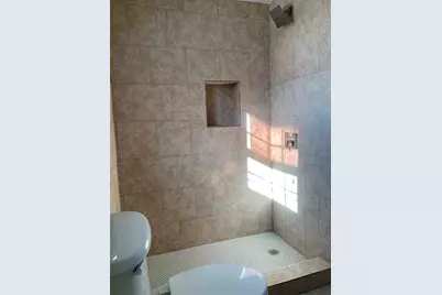 301 Travis Street, Baytown, TX 77520 - Photo 35