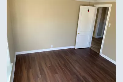 301 Travis Street, Baytown, TX 77520 - Photo 33