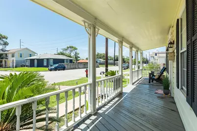 2114 57th Street, Galveston, TX 77551 - Photo 7