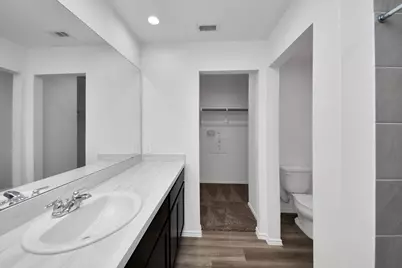 1930 Legacy Hills Drive, Houston, TX 77067 - Photo 29