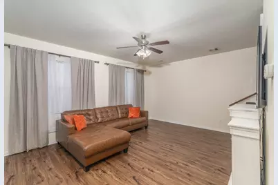 2318 Perkins Crossing Drive, Conroe, TX 77304 - Photo 9