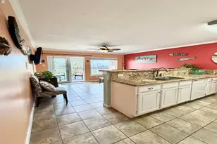 9520 Seawall Blvd, Galveston, TX 77554 - Photo 5