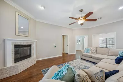2307 Katherine Street, Brenham, TX 77833 - Photo 7