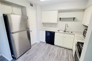 12004 Mighty Oak Dr, Houston, TX 77066 - Photo 3