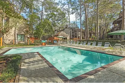 11711 Memorial Drive #389, Houston, TX 77024 - Photo 19
