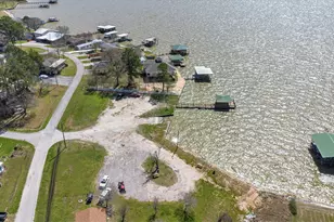 146 Oak Cir, Livingston, TX 77351 - Photo 9