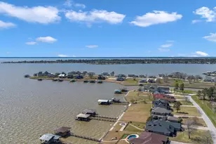 146 Oak Cir, Livingston, TX 77351 - Photo 3