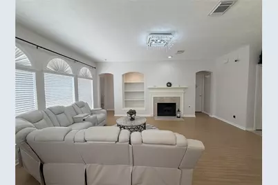 3822 Shady Harbor Drive, Houston, TX 77082 - Photo 11