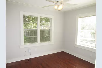 4002 S 1/2, Galveston, TX 77550 - Photo 3