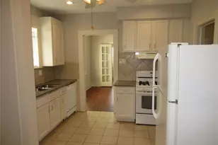 4002 S 1/2, Galveston, TX 77550 - Photo 7