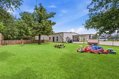 16737 Sprawling Oaks Drive, Conroe, TX 77385 - Photo 39