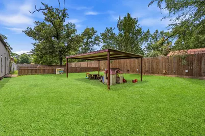 16737 Sprawling Oaks Drive, Conroe, TX 77385 - Photo 35