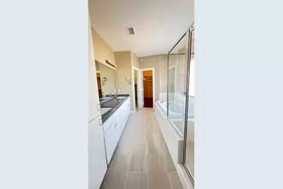 6418 Ferris Drive #4, Houston, TX 77081 - Photo 11