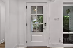 10819 Oasis Dr, Houston, TX 77096 - Photo 5