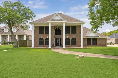 6934 Plantation Drive, Baytown, TX 77523 - Photo 1